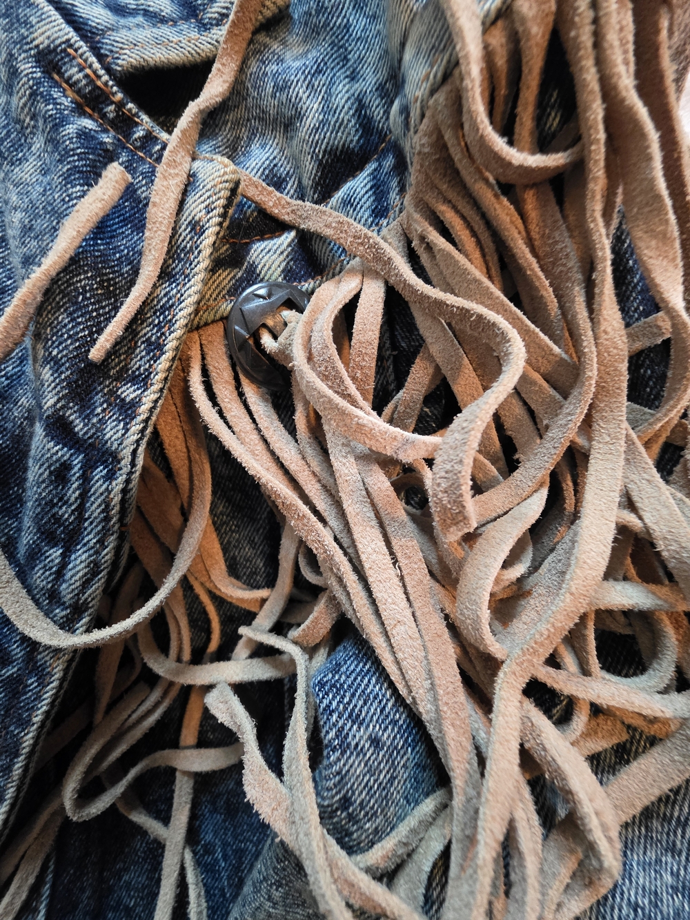 Vintage Western Denim Fringe Jacket Leather Tassels Acid Wash Cropped Medium. - Picture 6 of 8